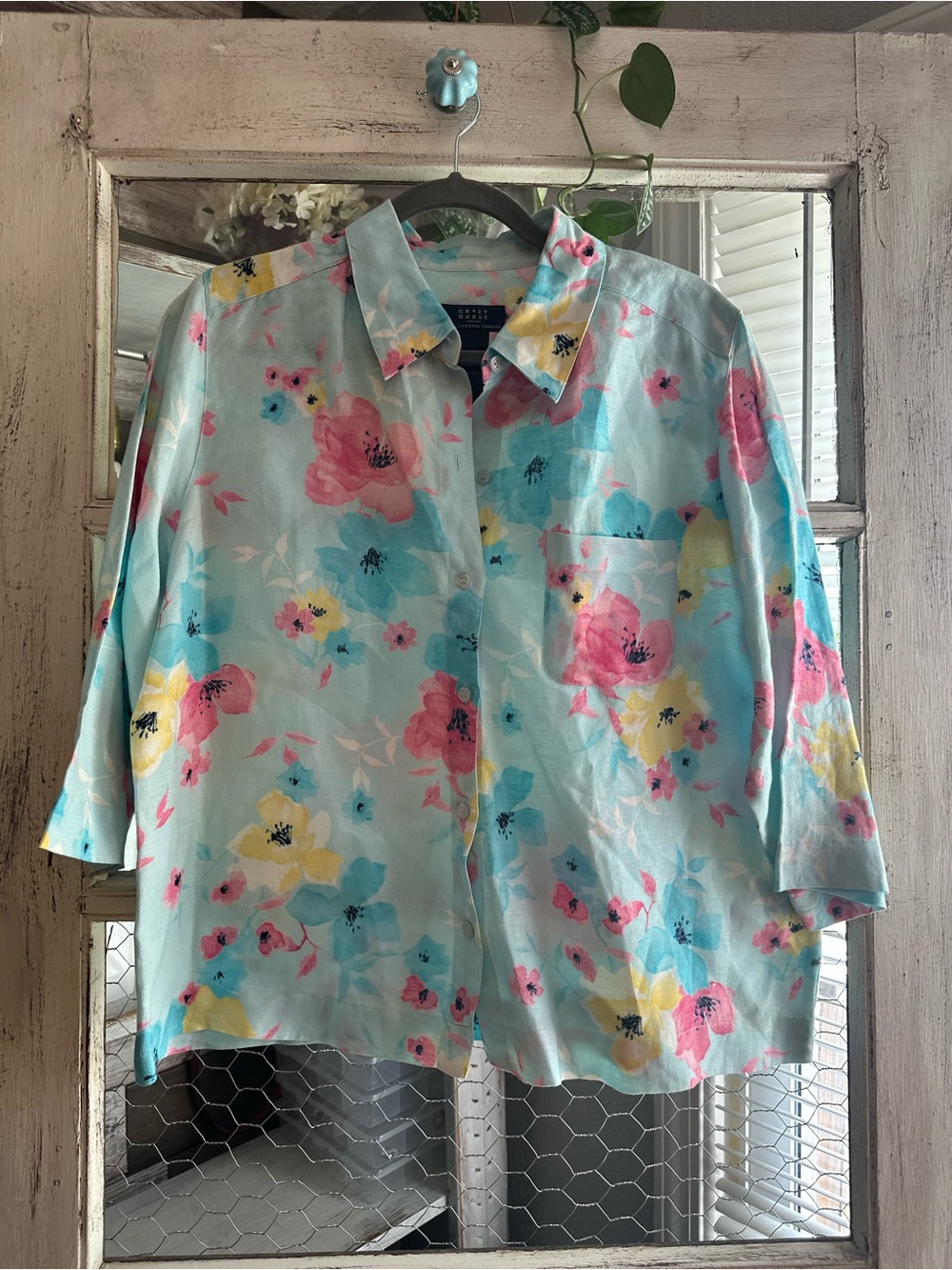 Liz Claiborne | Light Blue Floral Button-Front Top